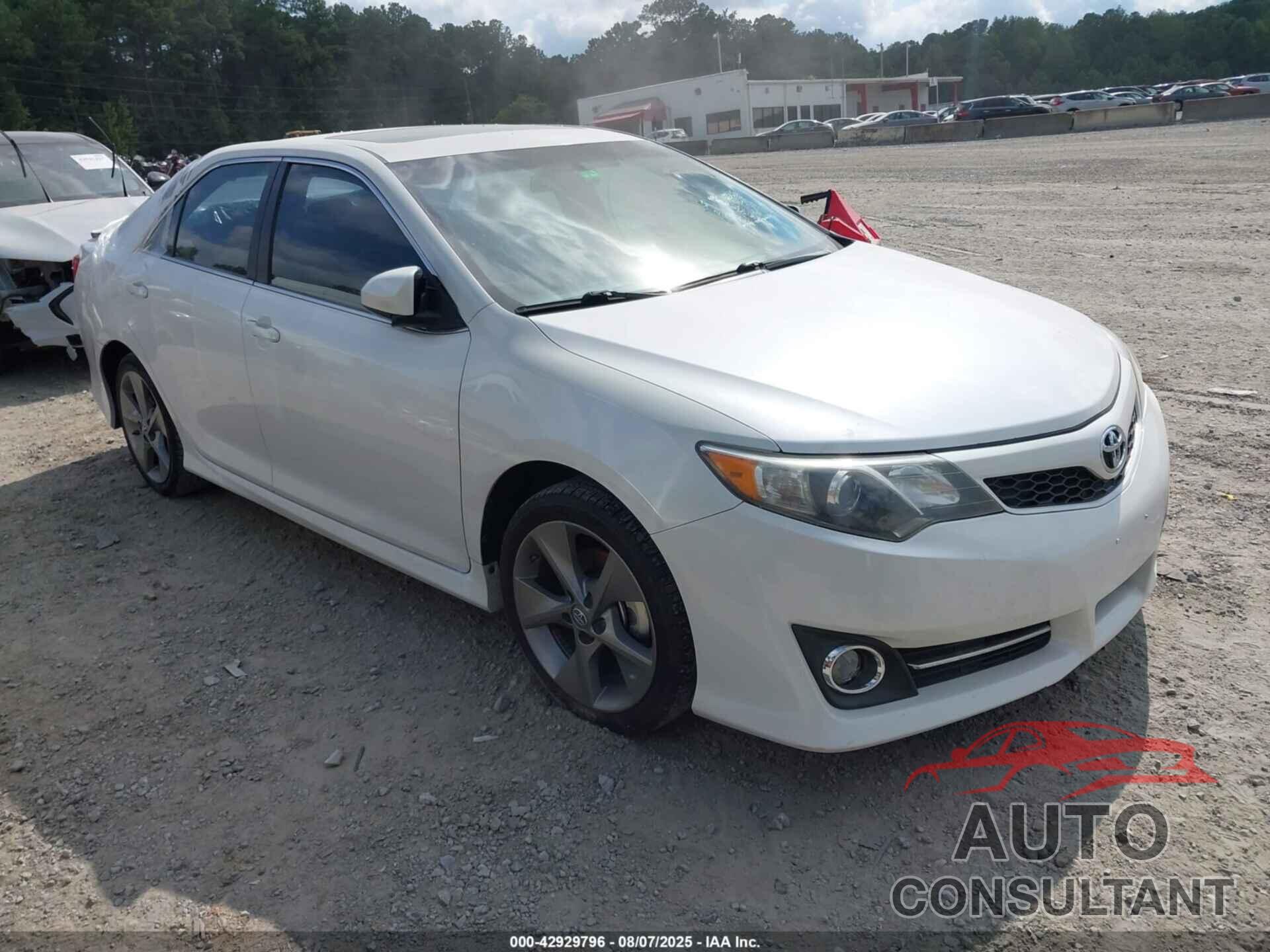 TOYOTA CAMRY 2014 - 4T1BF1FK1EU446742
