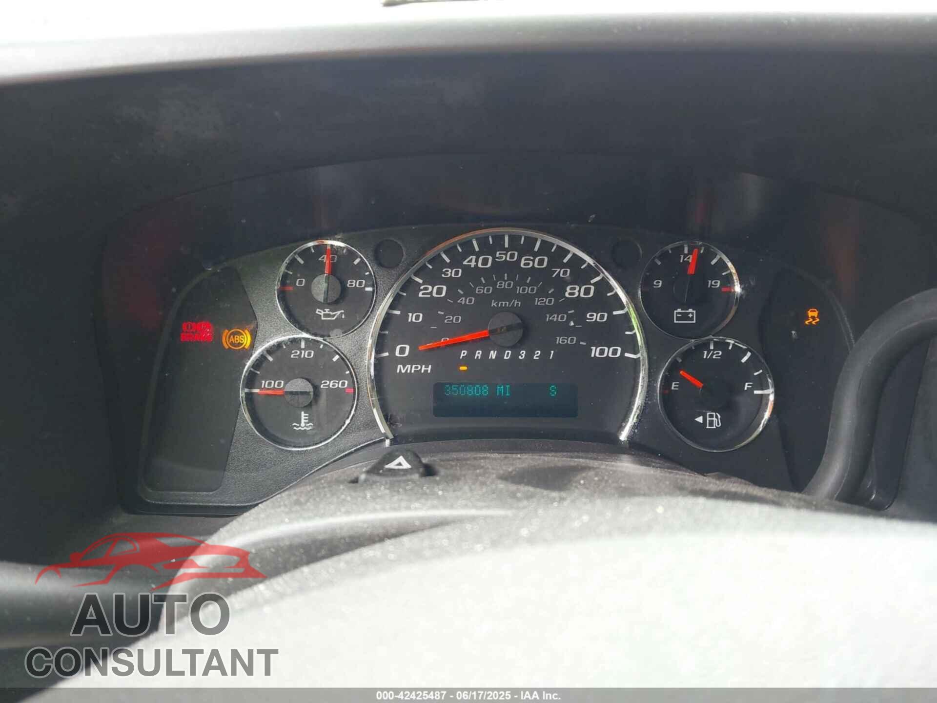 CHEVROLET EXPRESS 1500 2013 - 1GCSGAF41D1120944