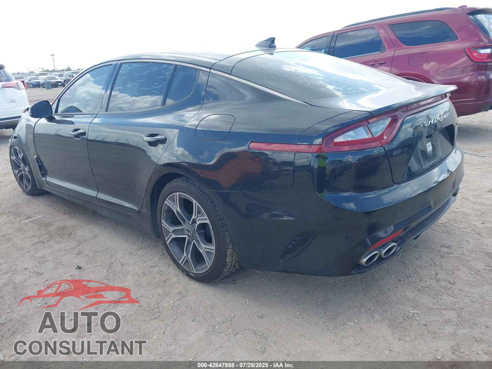 KIA STINGER 2021 - KNAE15LA5M6088631