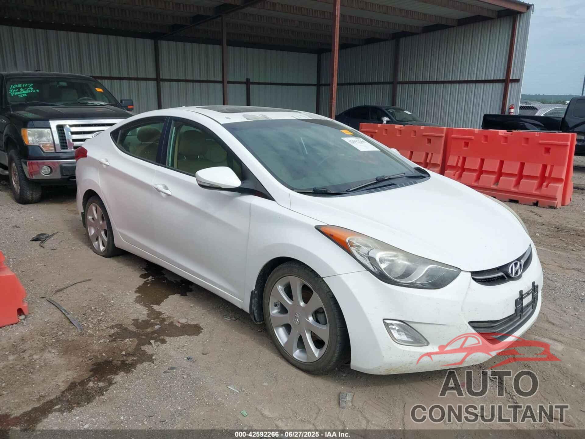 HYUNDAI ELANTRA 2013 - 5NPDH4AE5DH234817