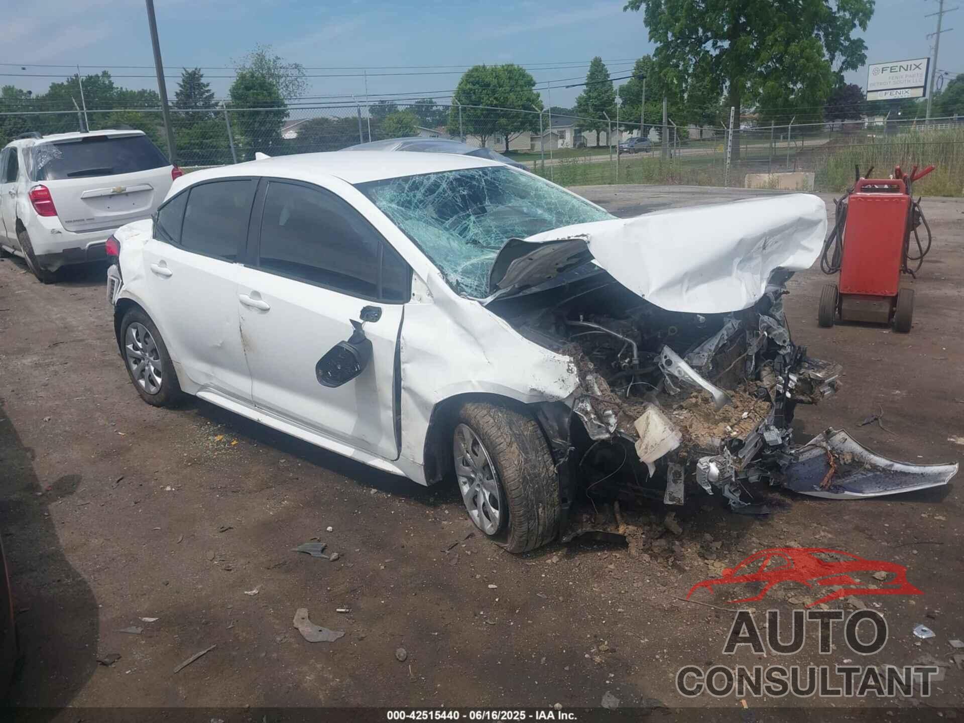 TOYOTA COROLLA 2022 - JTDEPMAE0N3001769