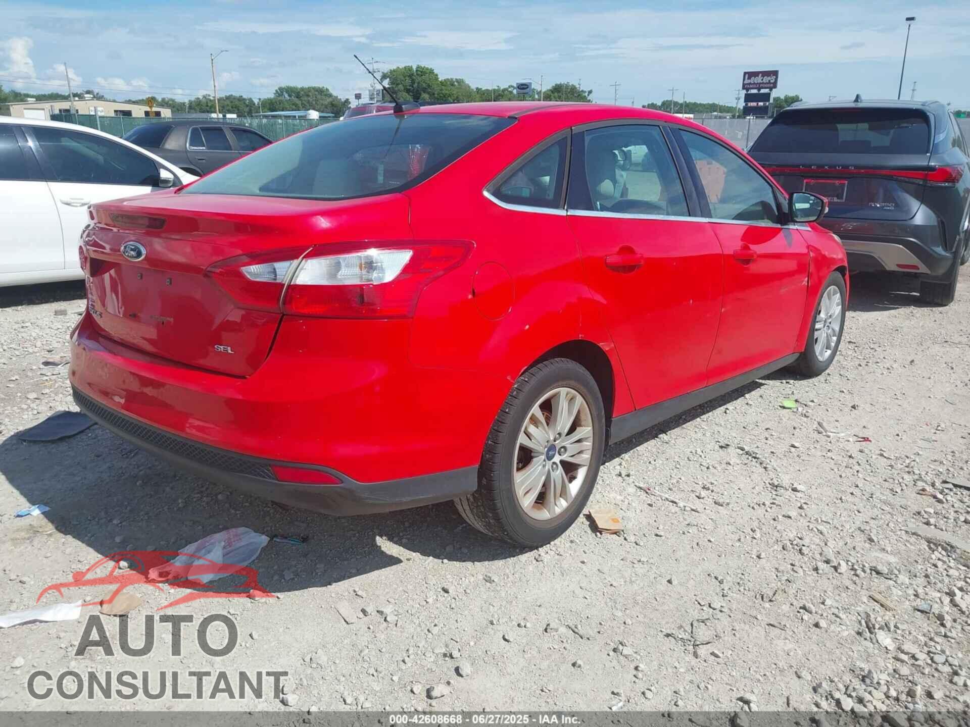 FORD FOCUS 2012 - 1FAHP3H26CL367838