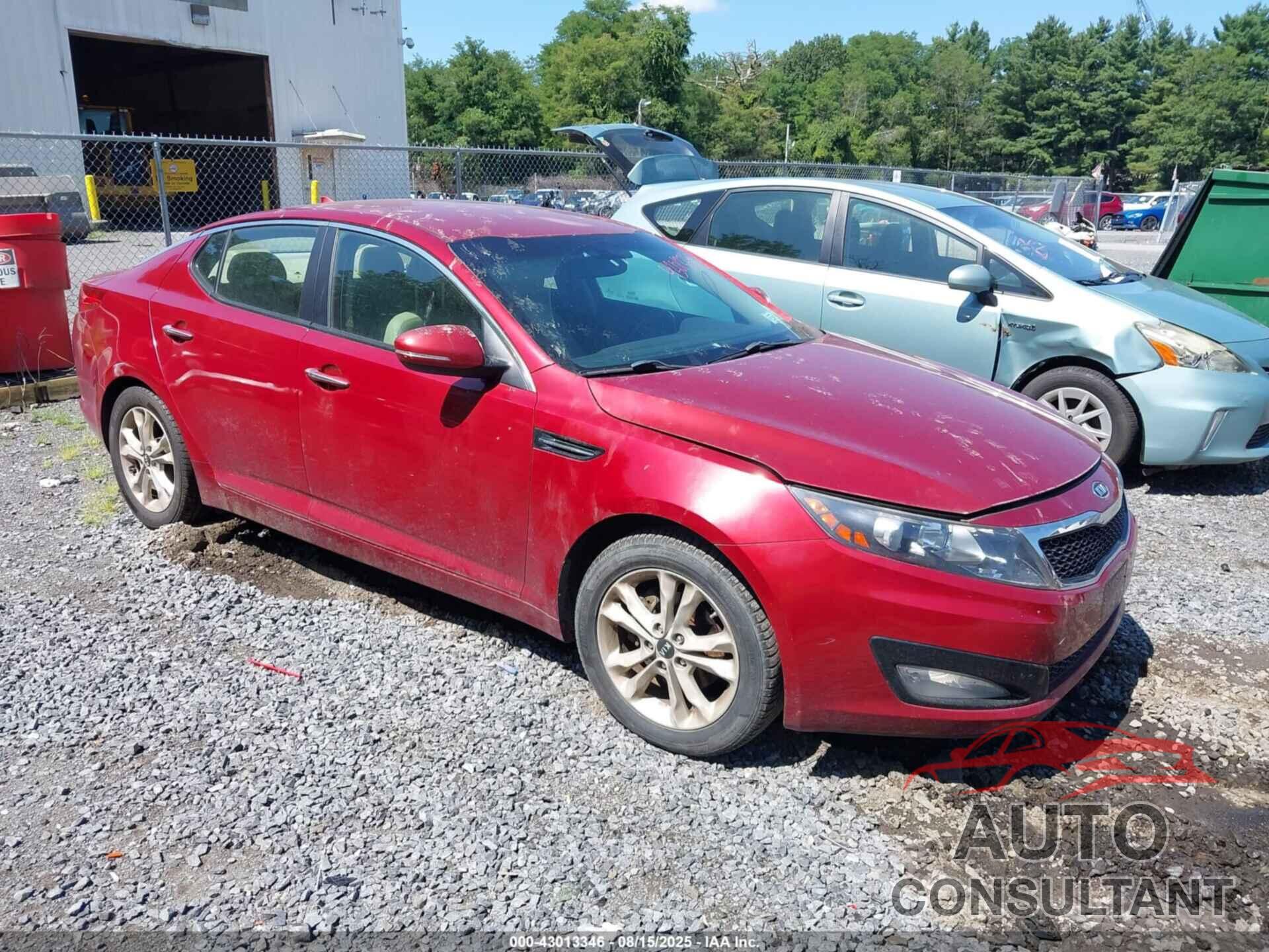 KIA OPTIMA 2011 - KNAGN4A78B5121655
