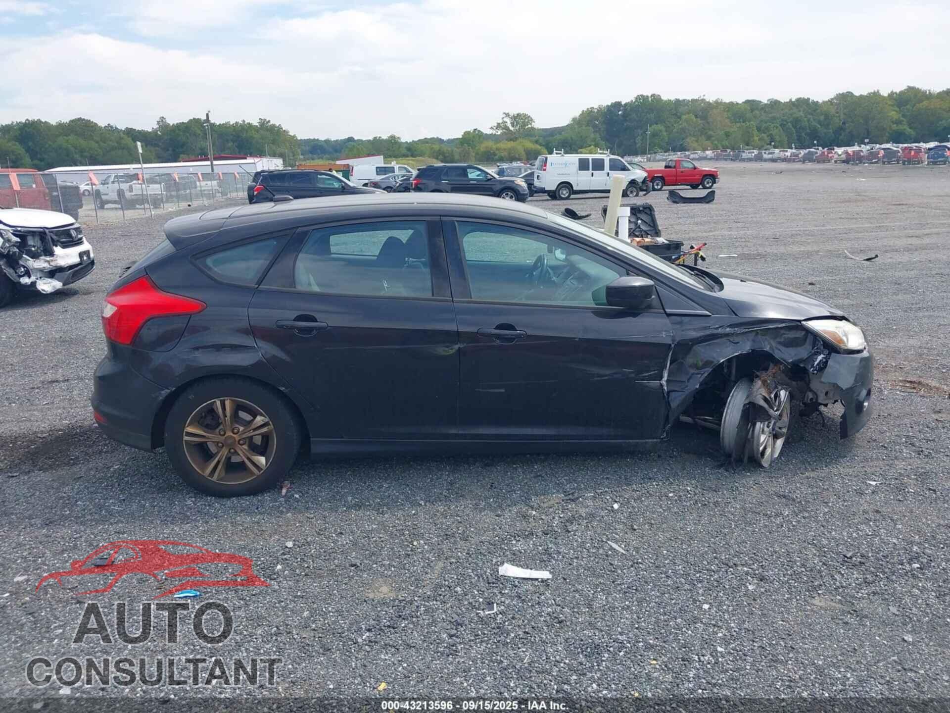 FORD FOCUS 2012 - 1FAHP3K2XCL413826