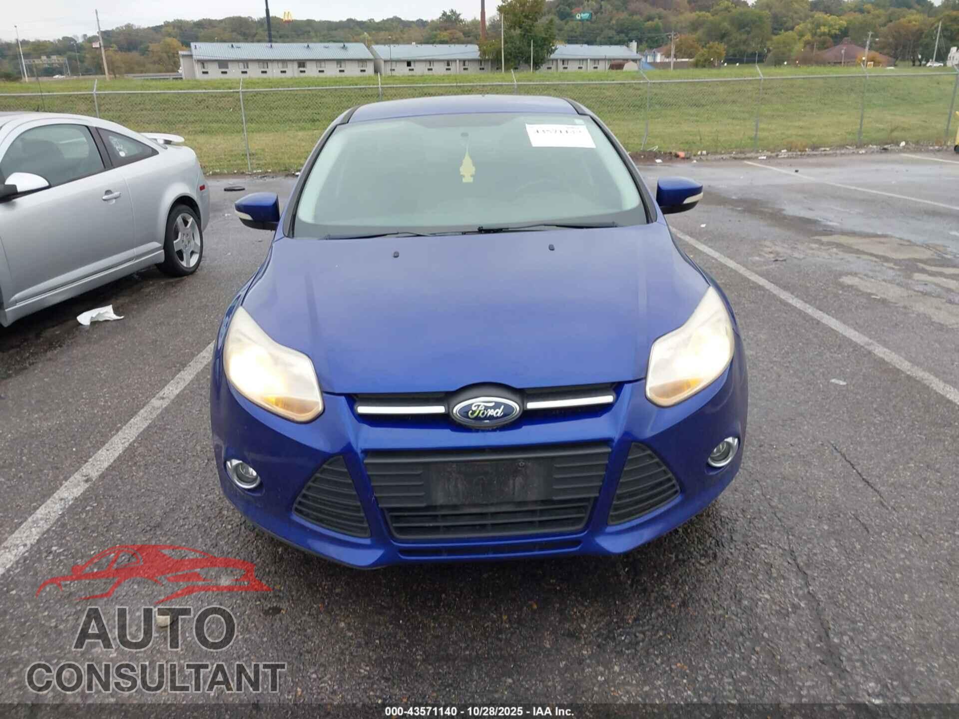 FORD FOCUS 2014 - 1FADP3F2XEL325094