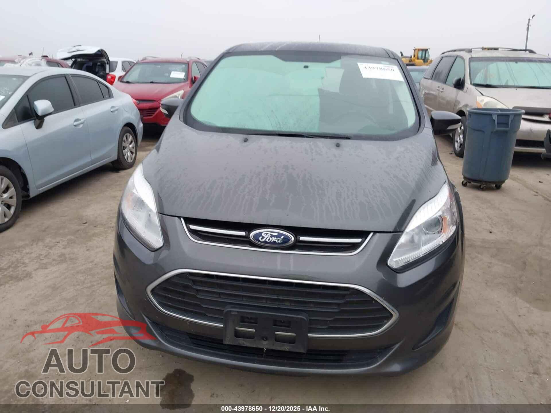 FORD C-MAX ENERGI 2017 - 1FADP5EU3HL108540