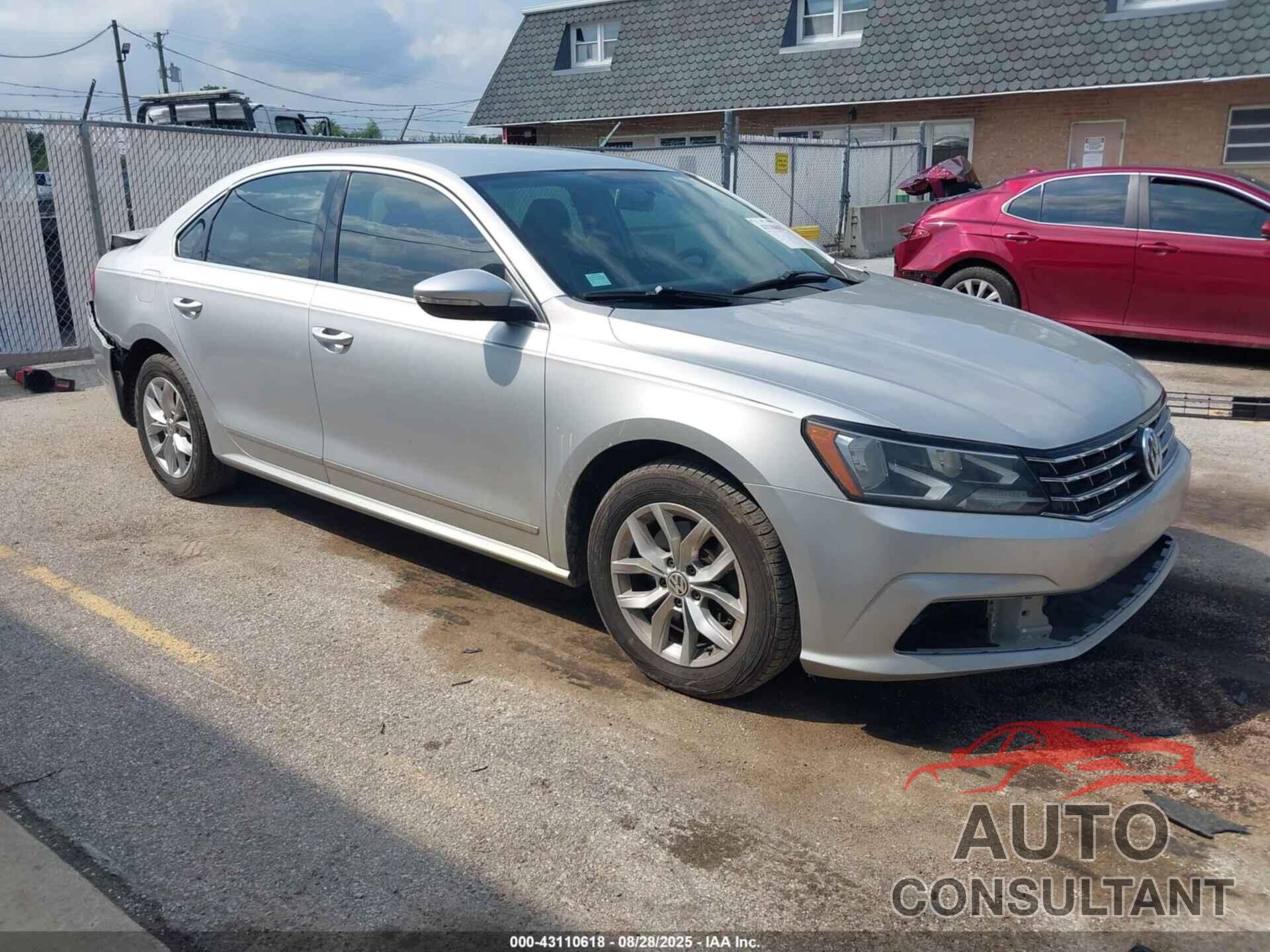 VOLKSWAGEN PASSAT 2017 - 1VWAT7A31HC041967
