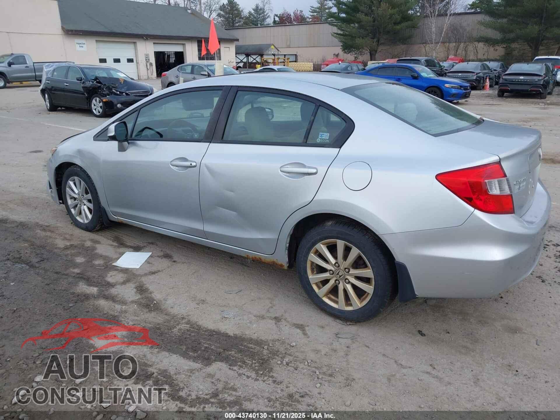 HONDA CIVIC 2012 - 2HGFB2F81CH599005