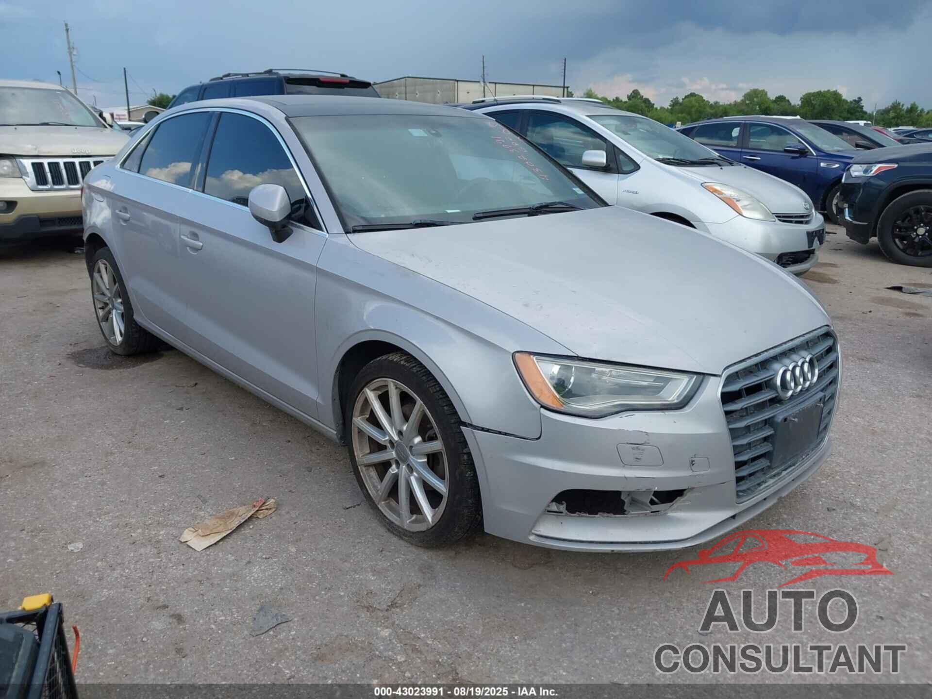 AUDI A3 2015 - WAUCJGFF6F1079334