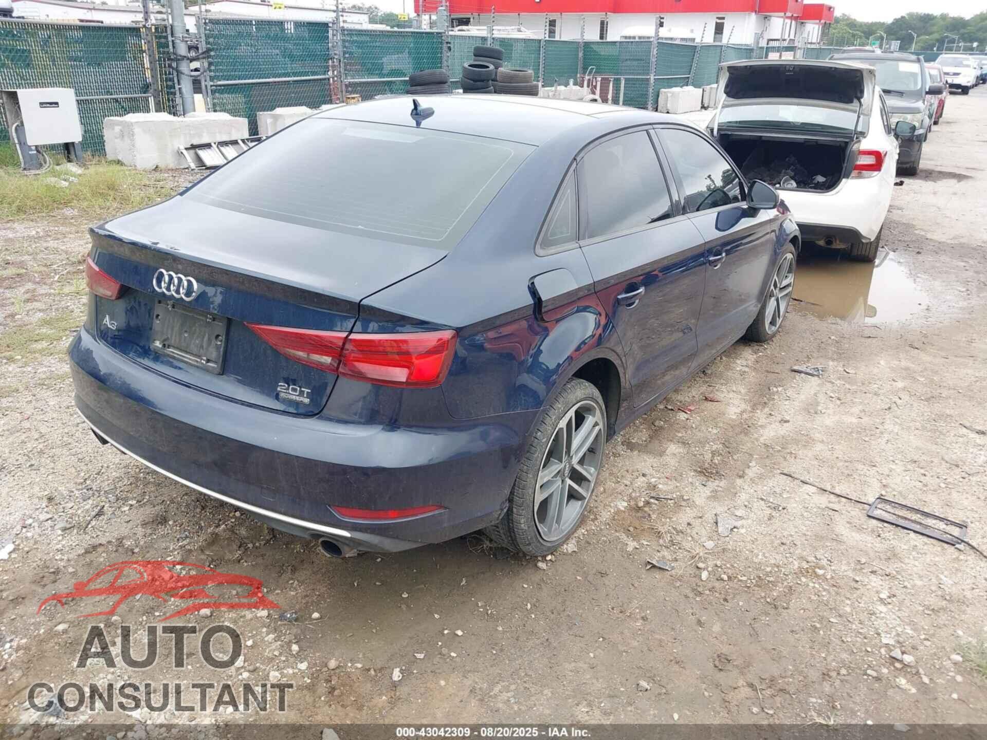 AUDI A3 2017 - WAUB8GFF4H1027081