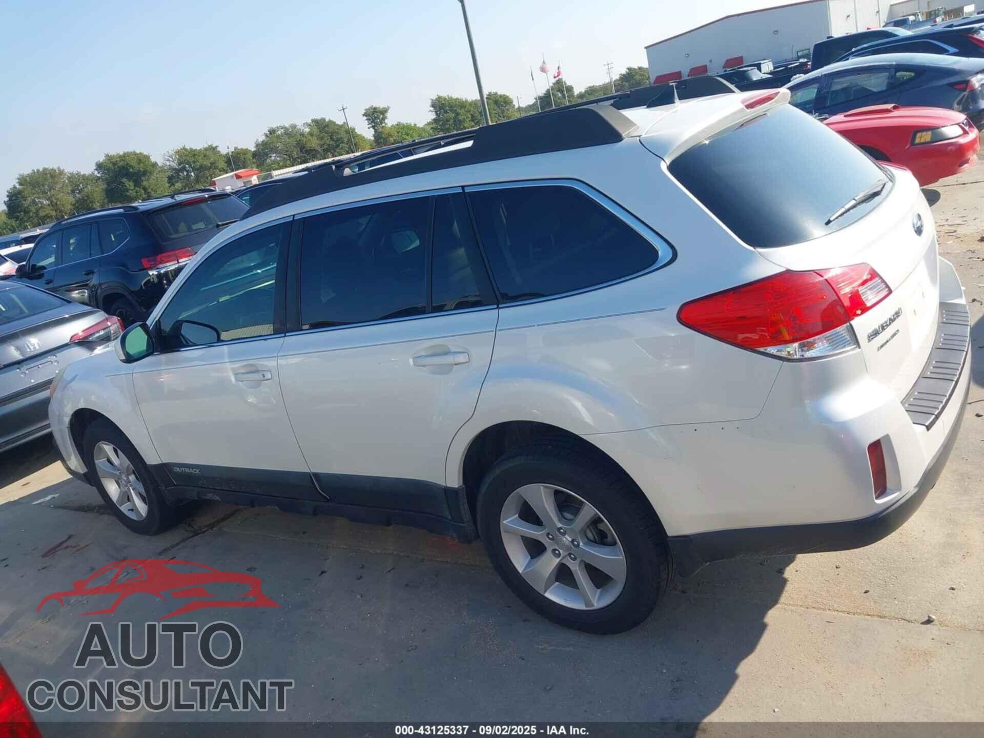 SUBARU OUTBACK 2014 - 4S4BRBLC4E3236412