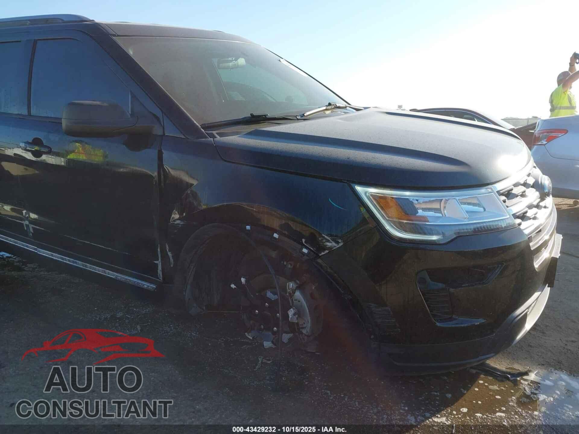 FORD EXPLORER 2018 - 1FM5K7D87JGB77576