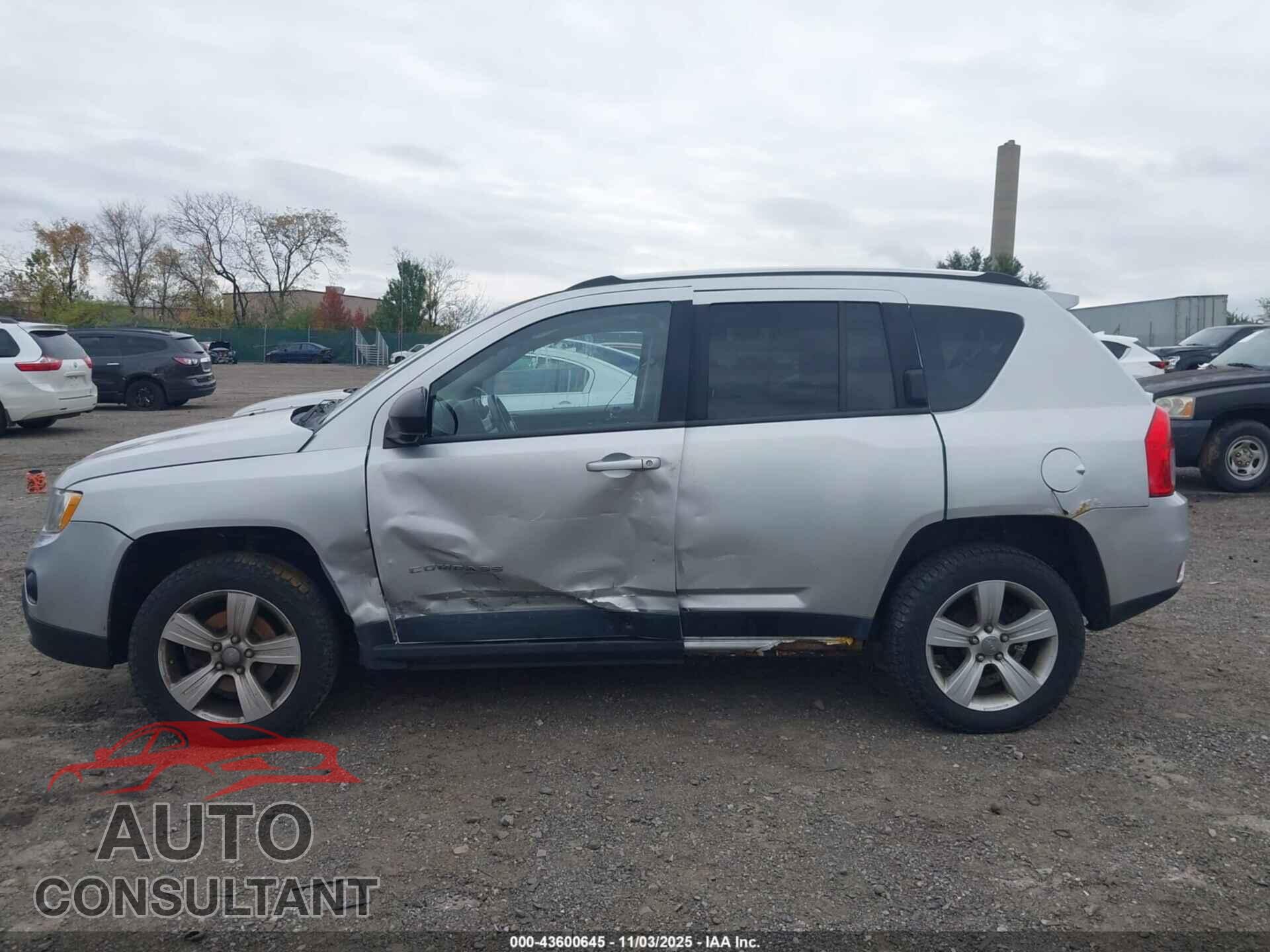 JEEP COMPASS 2011 - 1J4NF1FB3BD258103