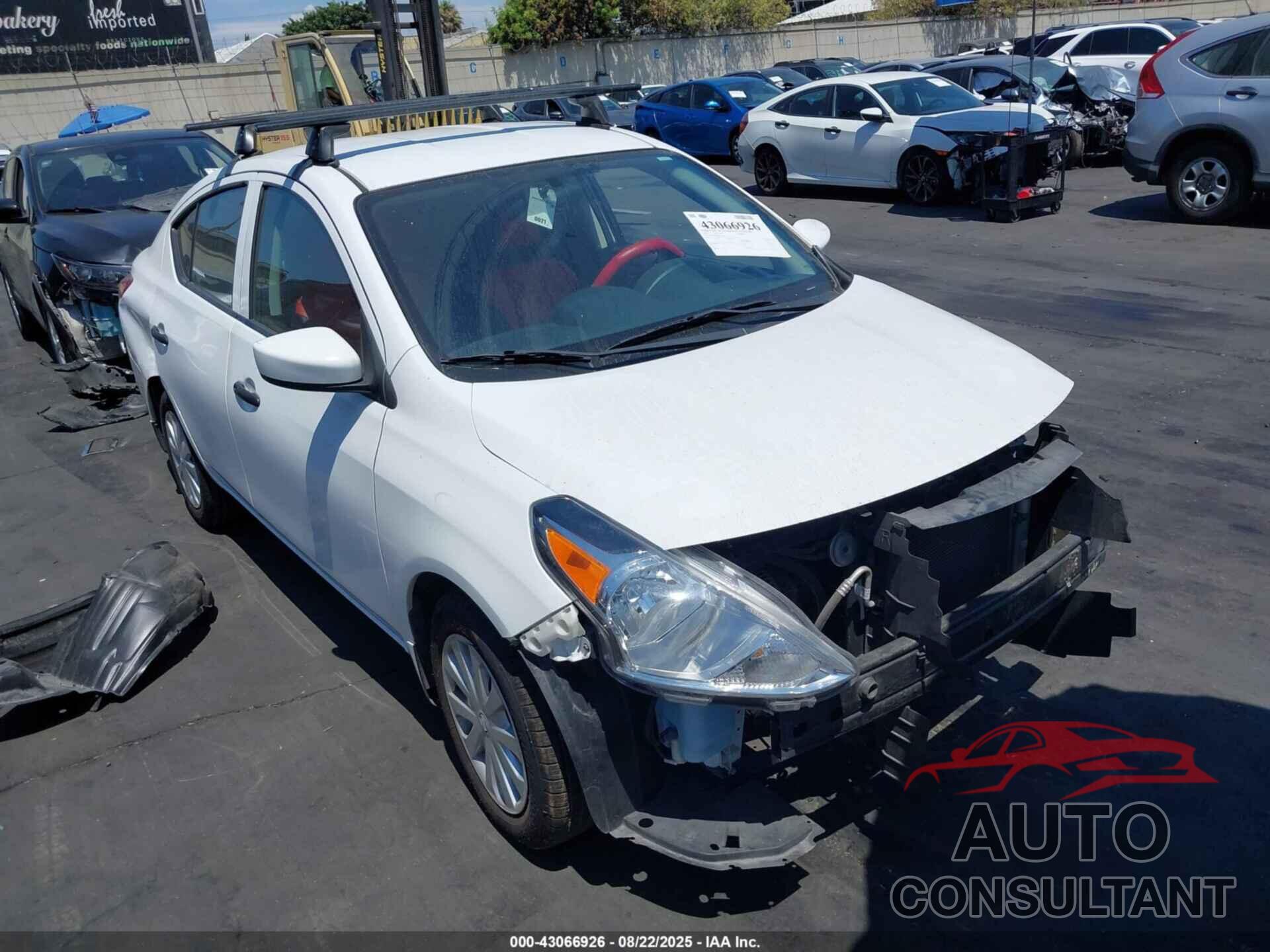 NISSAN VERSA 2018 - 3N1CN7APXJL866041