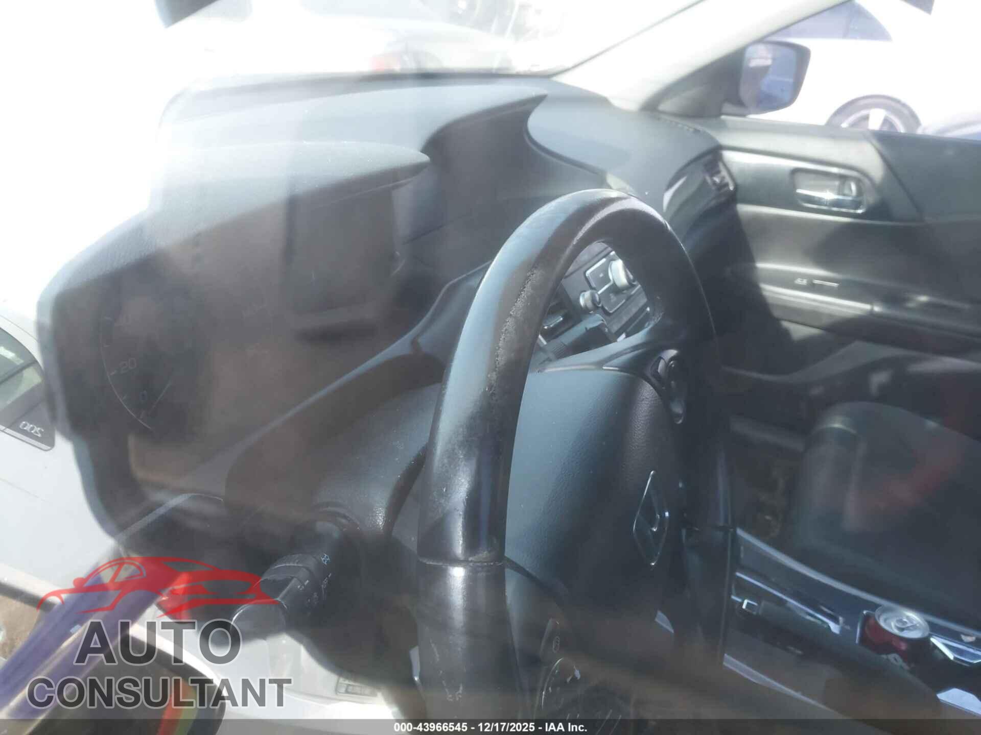 HONDA ACCORD 2013 - 1HGCR2F52DA206830