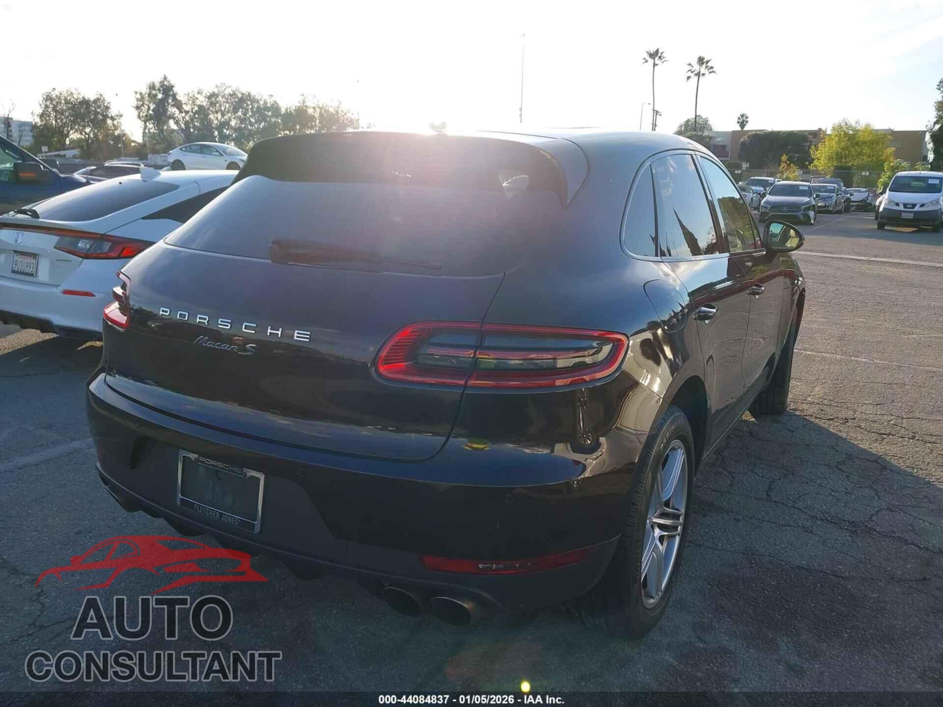 PORSCHE MACAN 2015 - WP1AB2A59FLB51865