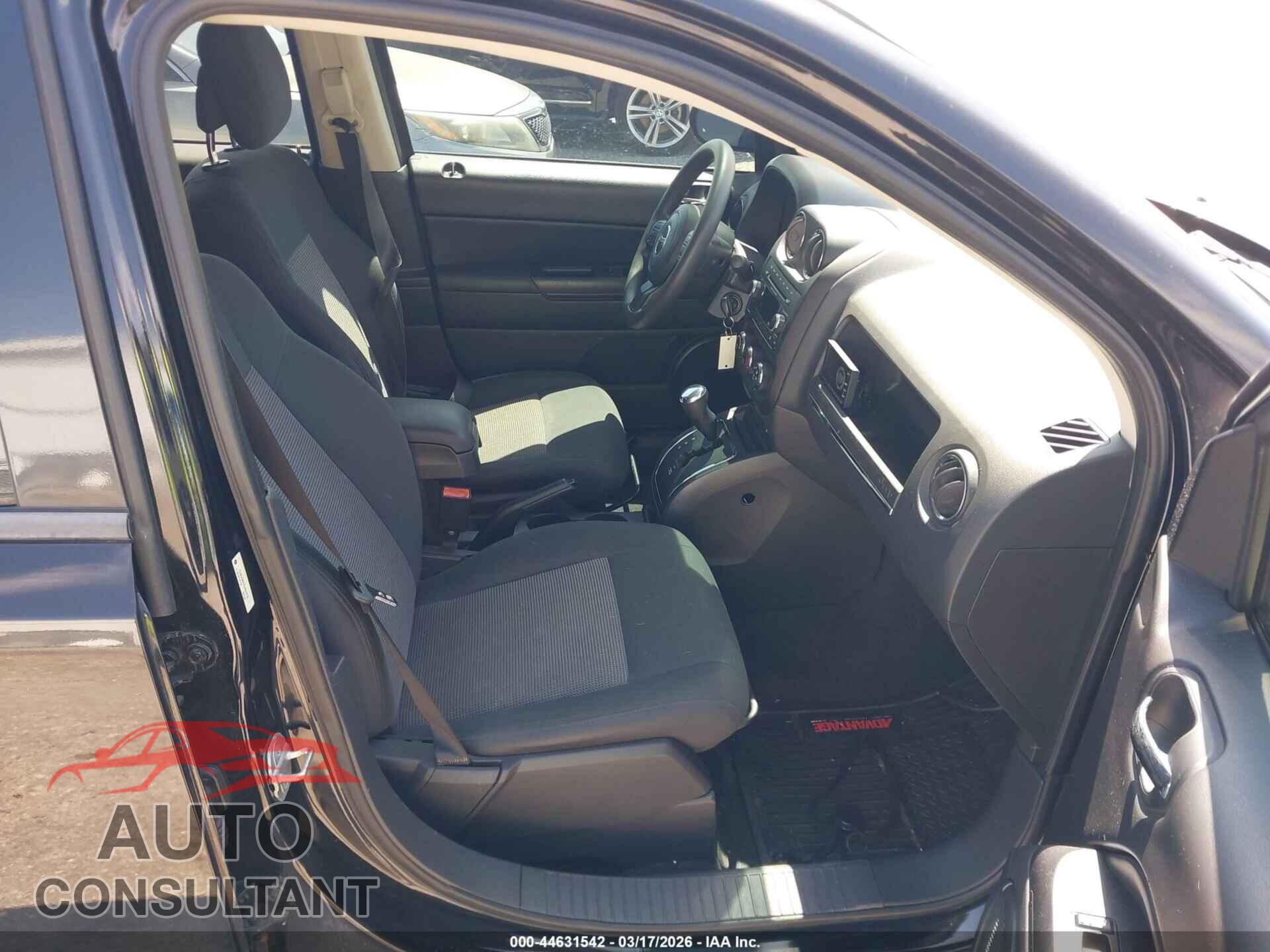 JEEP COMPASS 2012 - 1C4NJCBA7CD647616