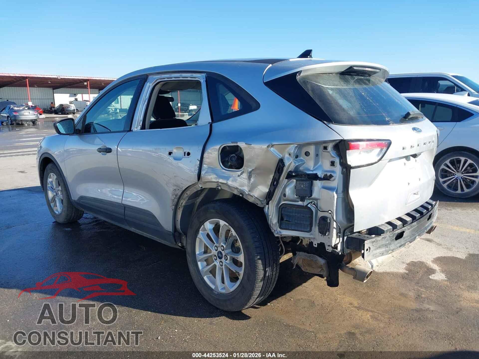 FORD ESCAPE 2020 - 1FMCU0F60LUA38804