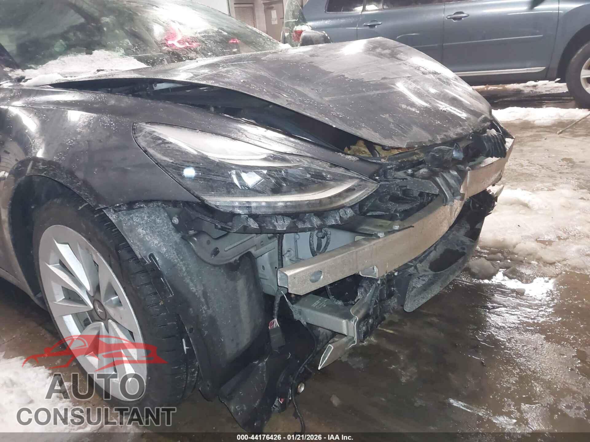 TESLA MODEL 3 2022 - 5YJ3E1EA6NF192068