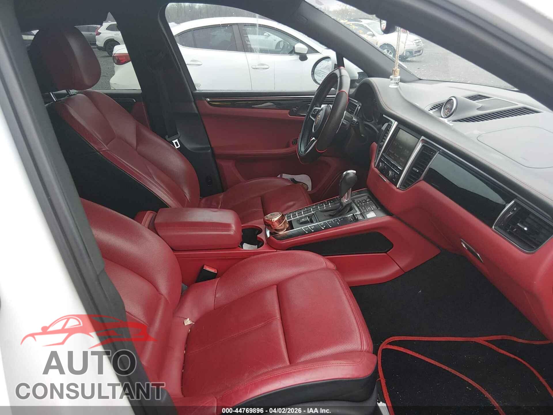 PORSCHE MACAN 2015 - WP1AB2A55FLB57677