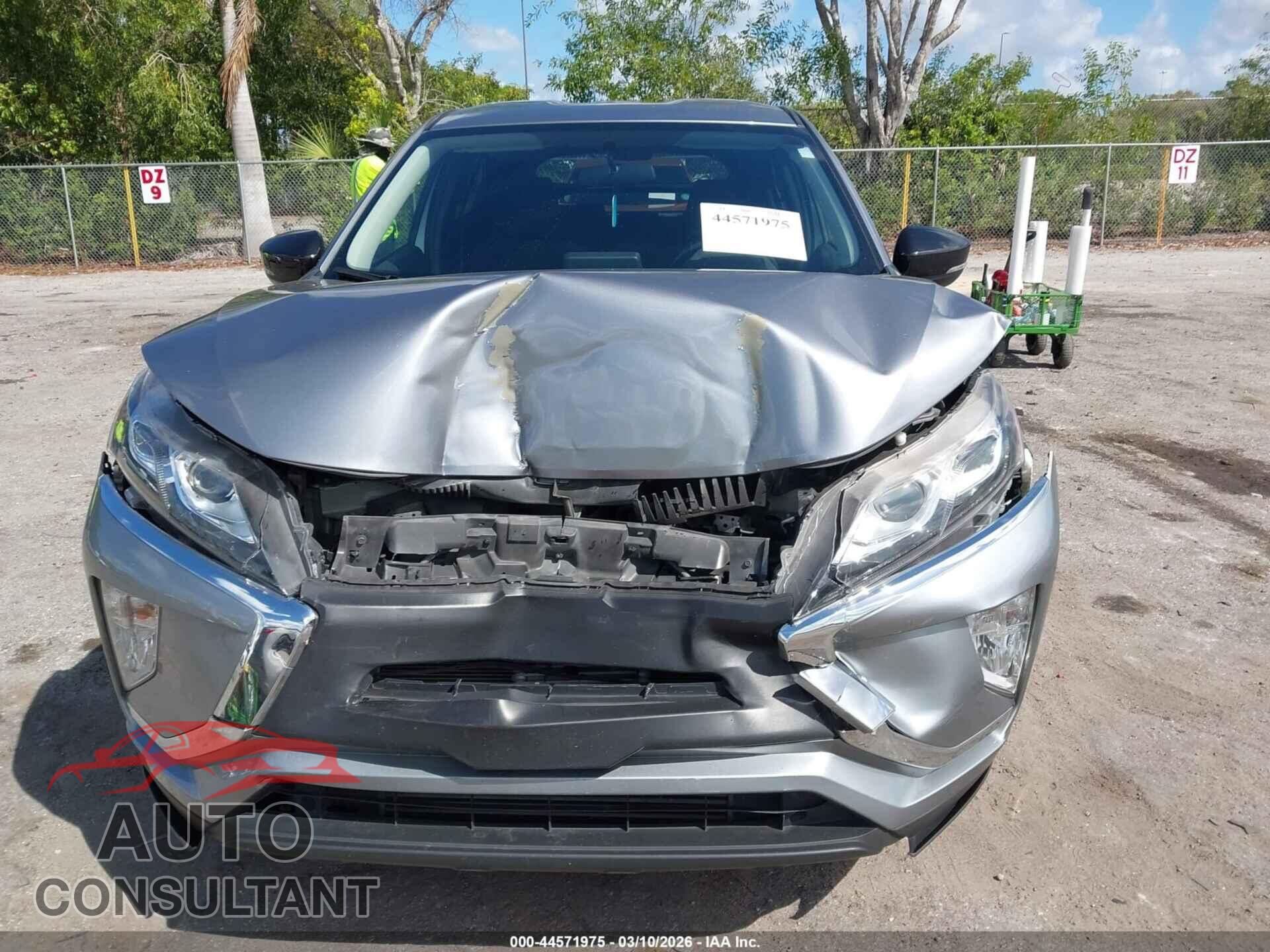 MITSUBISHI ECLIPSE CROSS 2019 - JA4AT4AA5KZ030338