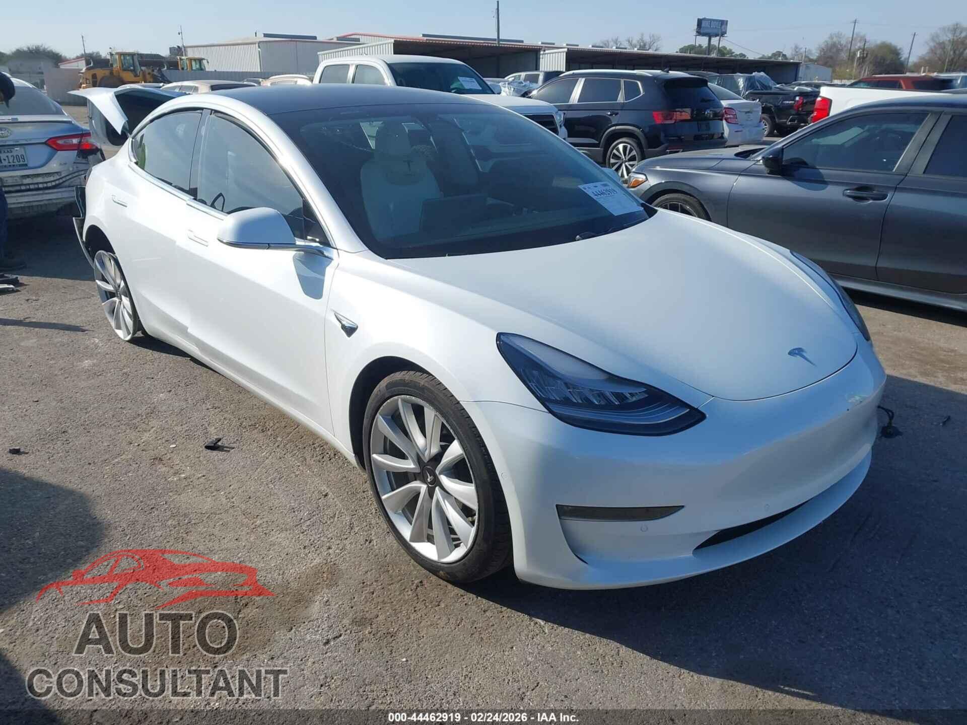 TESLA MODEL 3 2019 - 5YJ3E1EB6KF513613