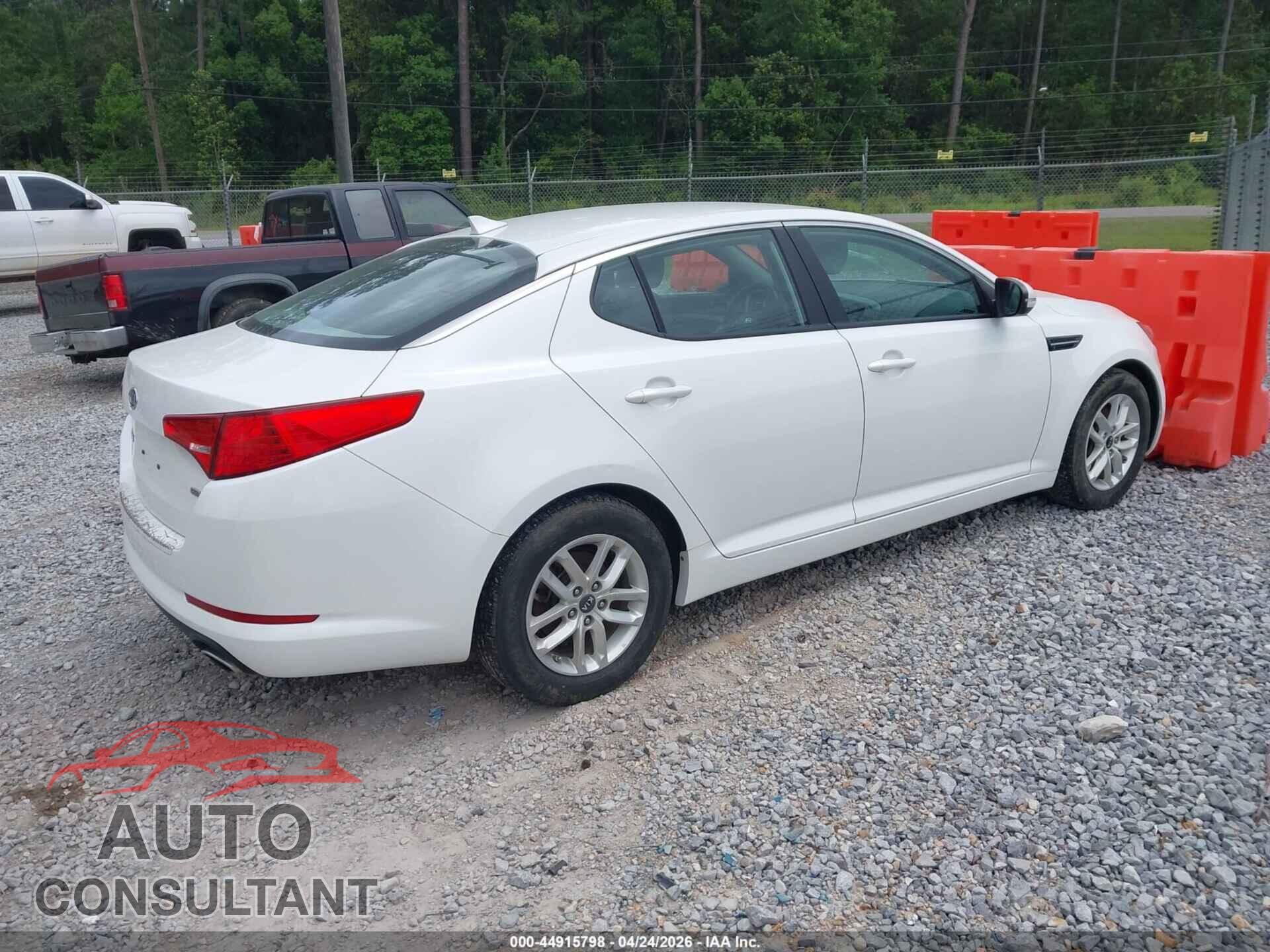 KIA OPTIMA 2011 - KNAGM4A70B5133740