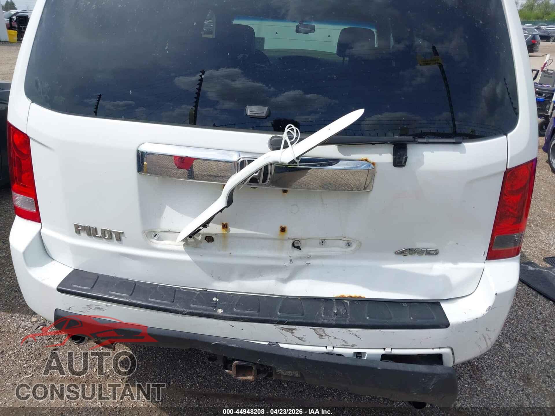 HONDA PILOT 2011 - 5FNYF4H56BB059406