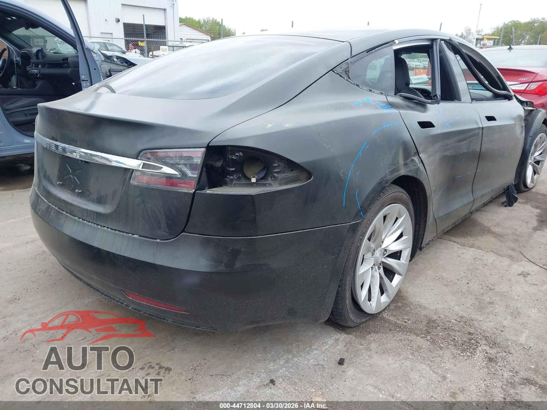 TESLA MODEL S 2018 - 5YJSA1E28JF280954