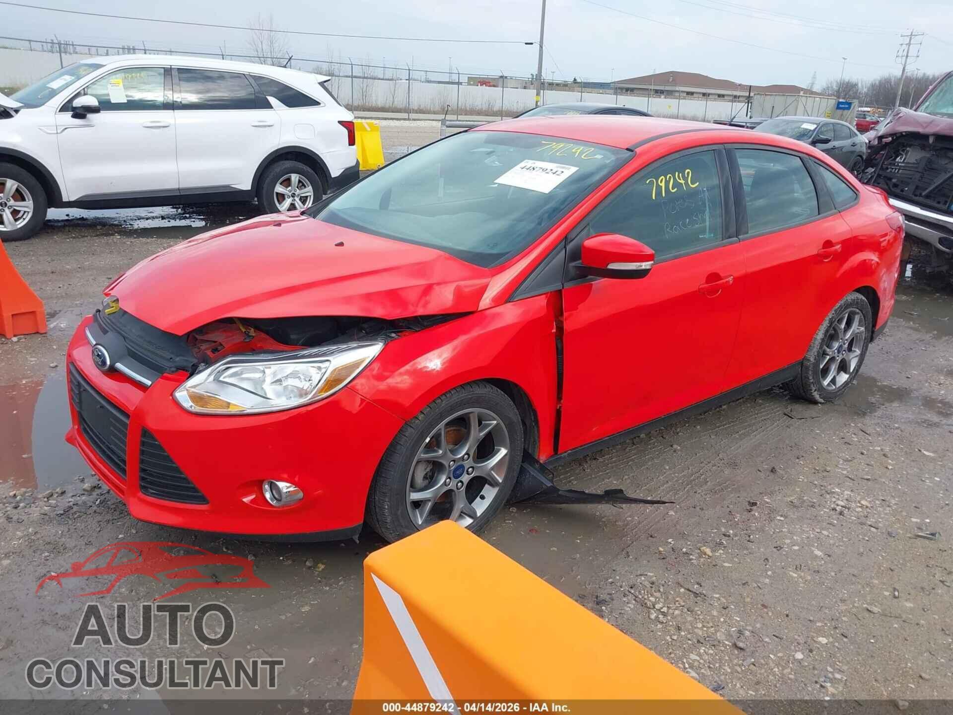 FORD FOCUS 2014 - 1FADP3F21EL314355