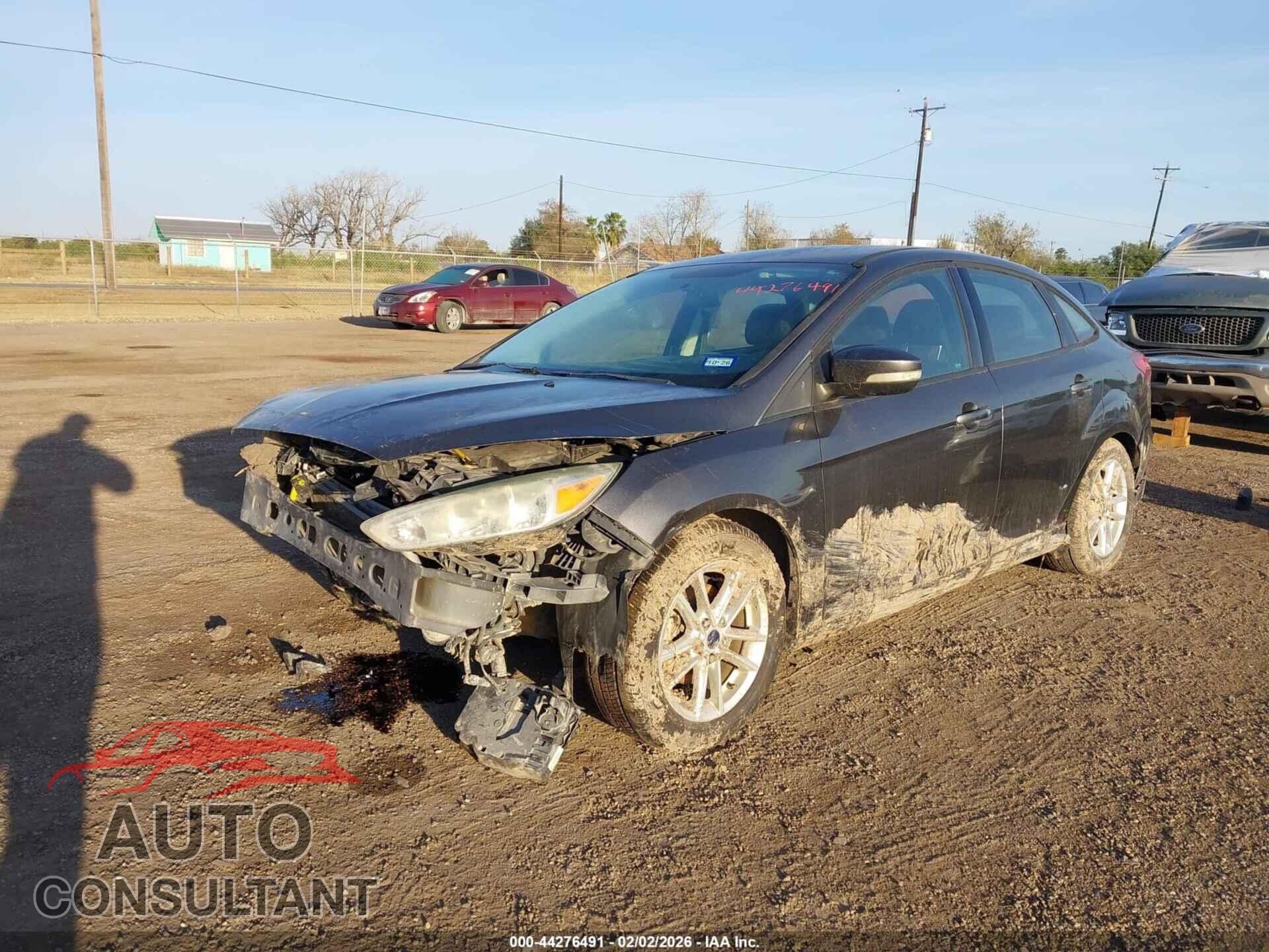 FORD FOCUS 2015 - 1FADP3F23FL347911