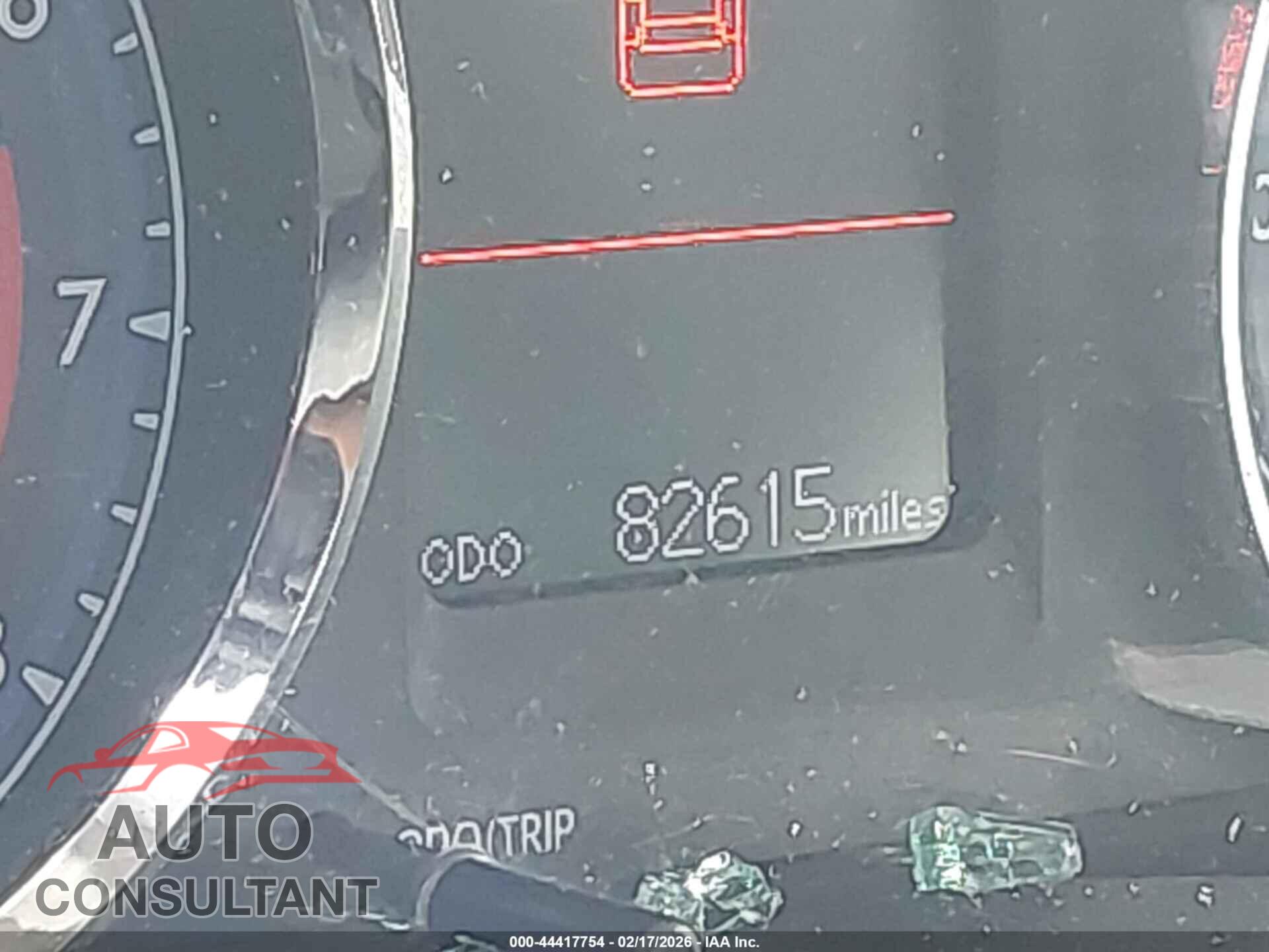 TOYOTA COROLLA 2018 - 5YFBURHE9JP842425