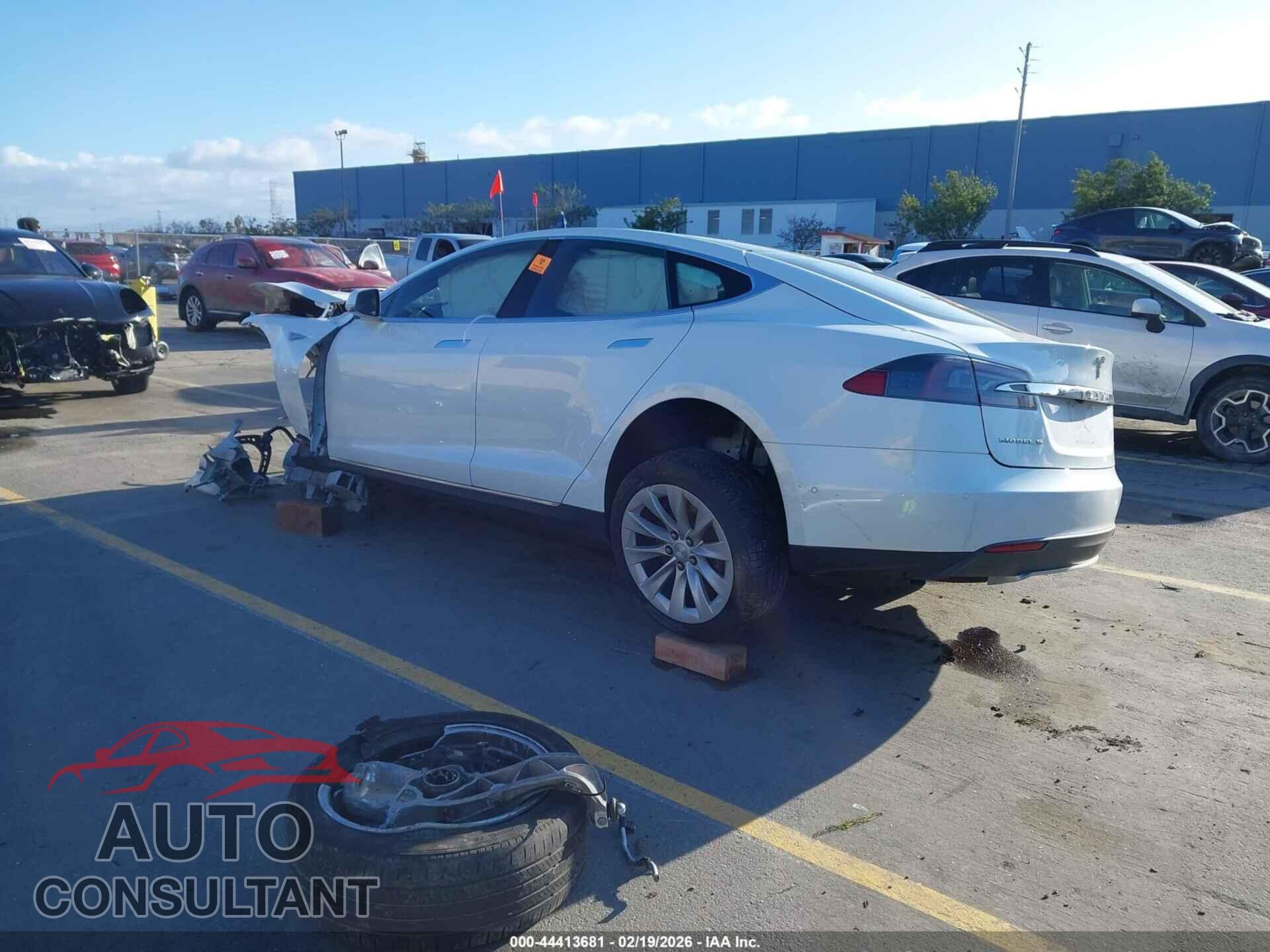 TESLA MODEL S 2016 - 5YJSA1E23GF133143