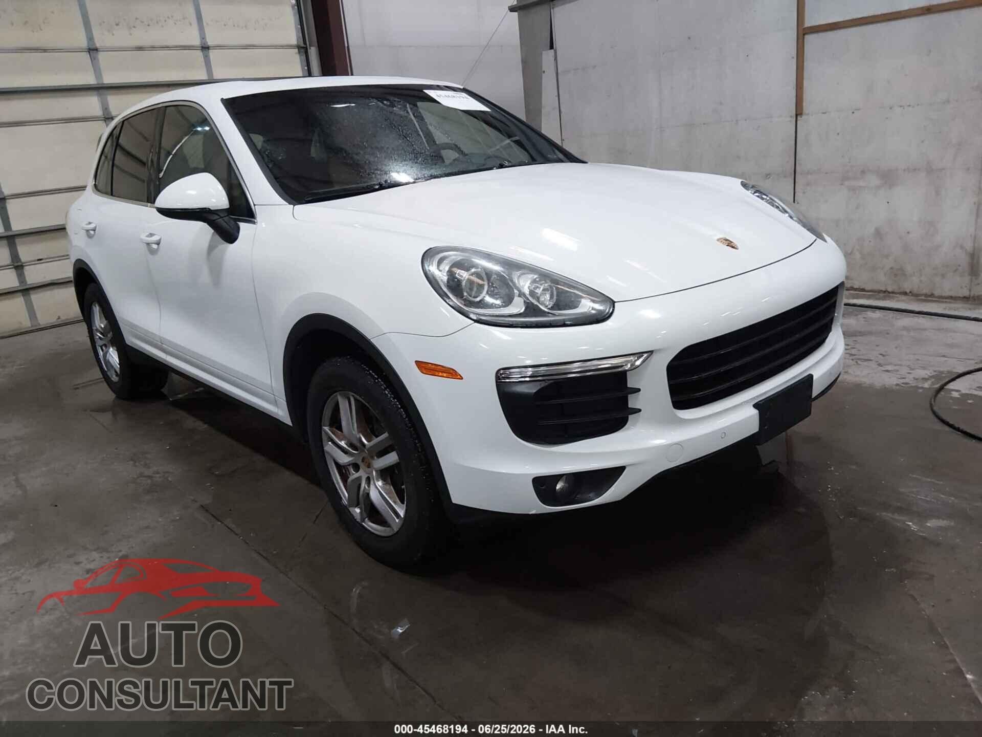PORSCHE CAYENNE 2016 - WP1AA2A24GLA06579
