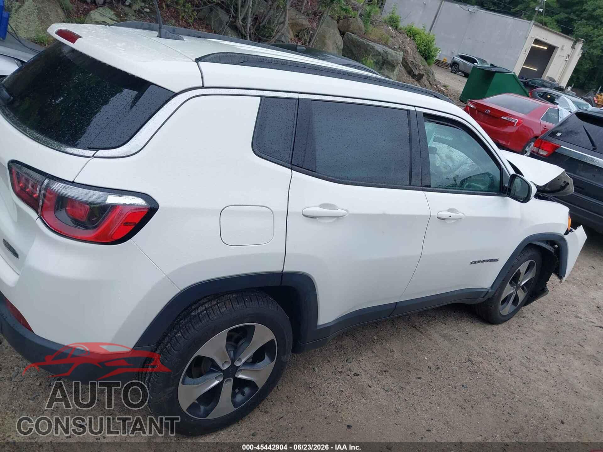 JEEP COMPASS 2017 - 3C4NJDBB7HT656123