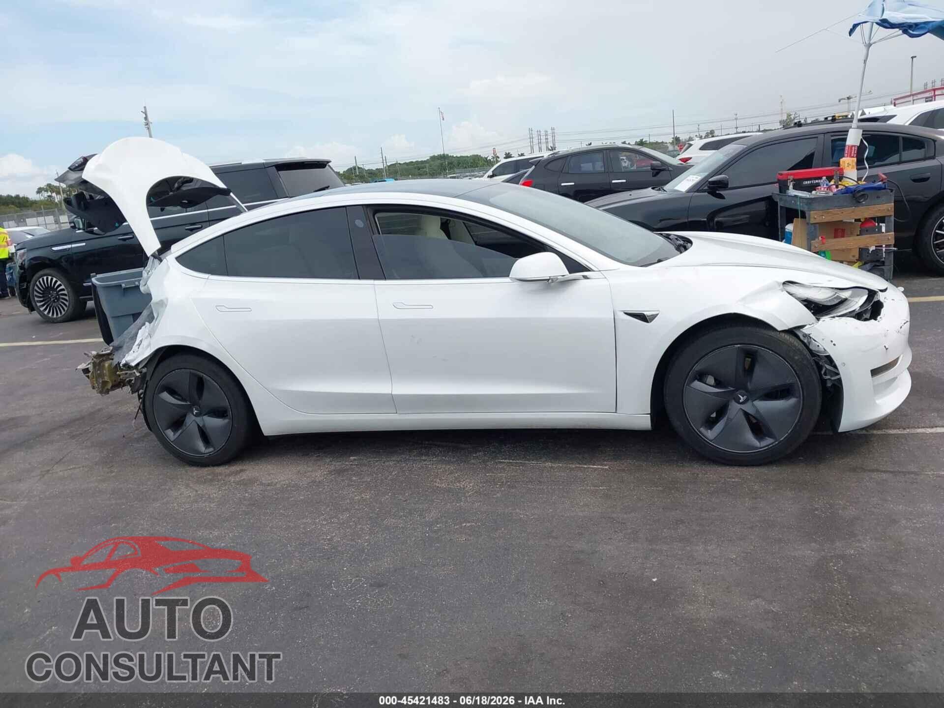 TESLA MODEL 3 2020 - 5YJ3E1EA8LF785928