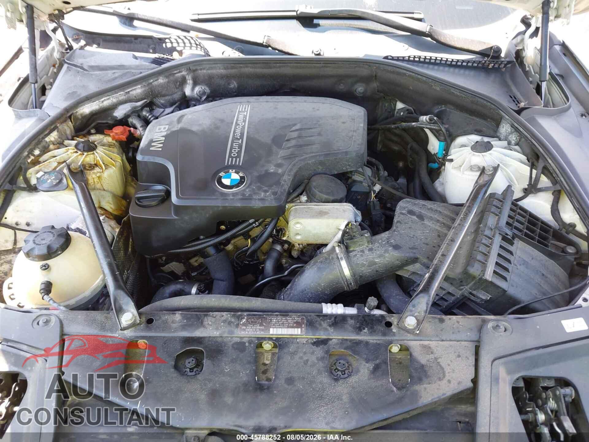 BMW 528I 2012 - WBAXH5C59CDW08685