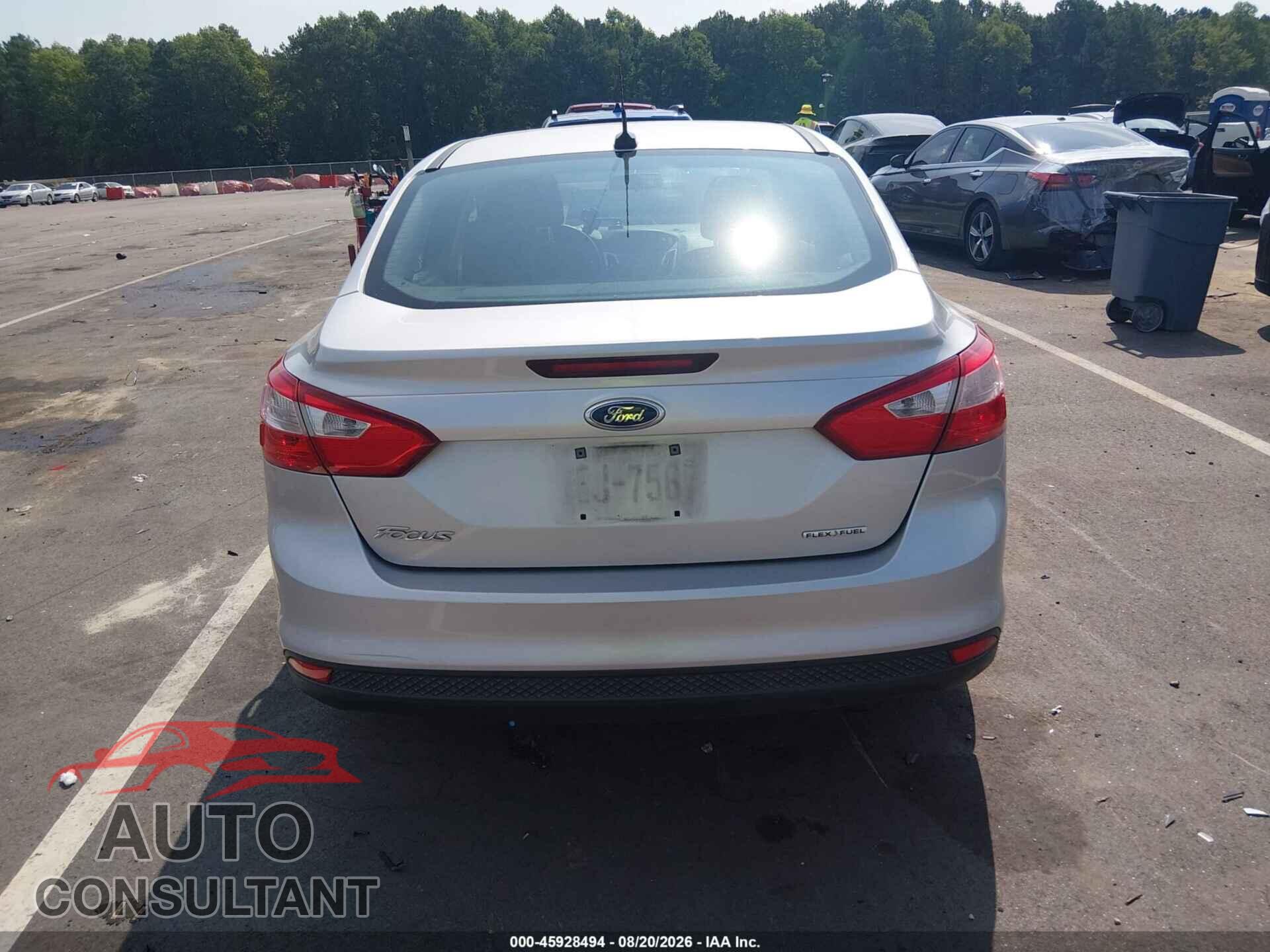 FORD FOCUS 2014 - 1FADP3F20EL421770