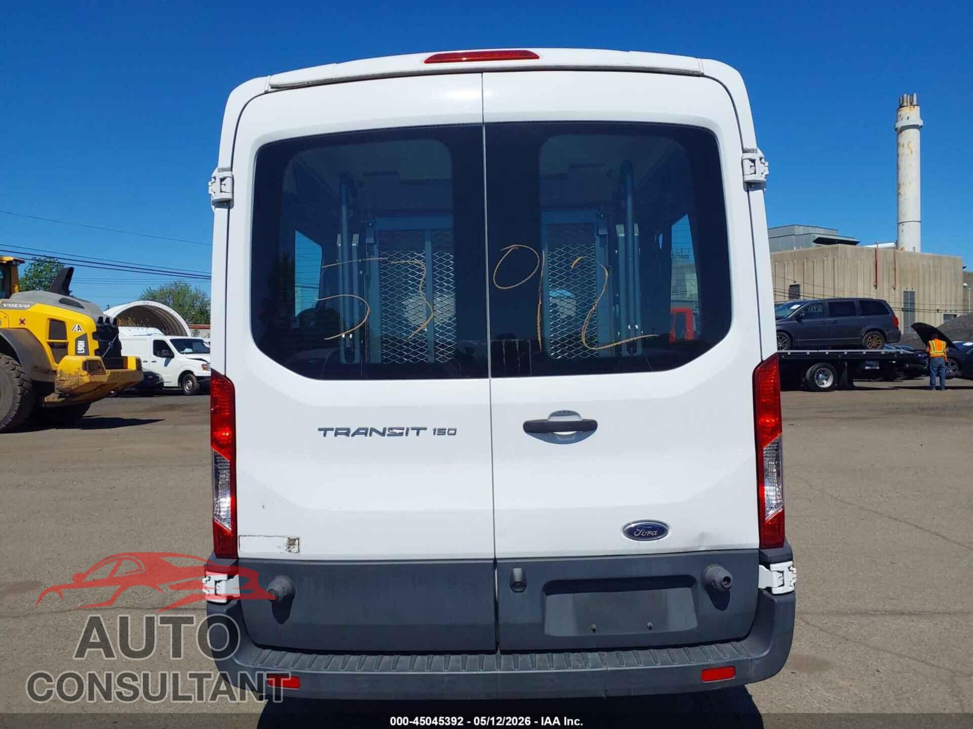 FORD TRANSIT-150 2017 - 1FTYE2CM9HKB27330
