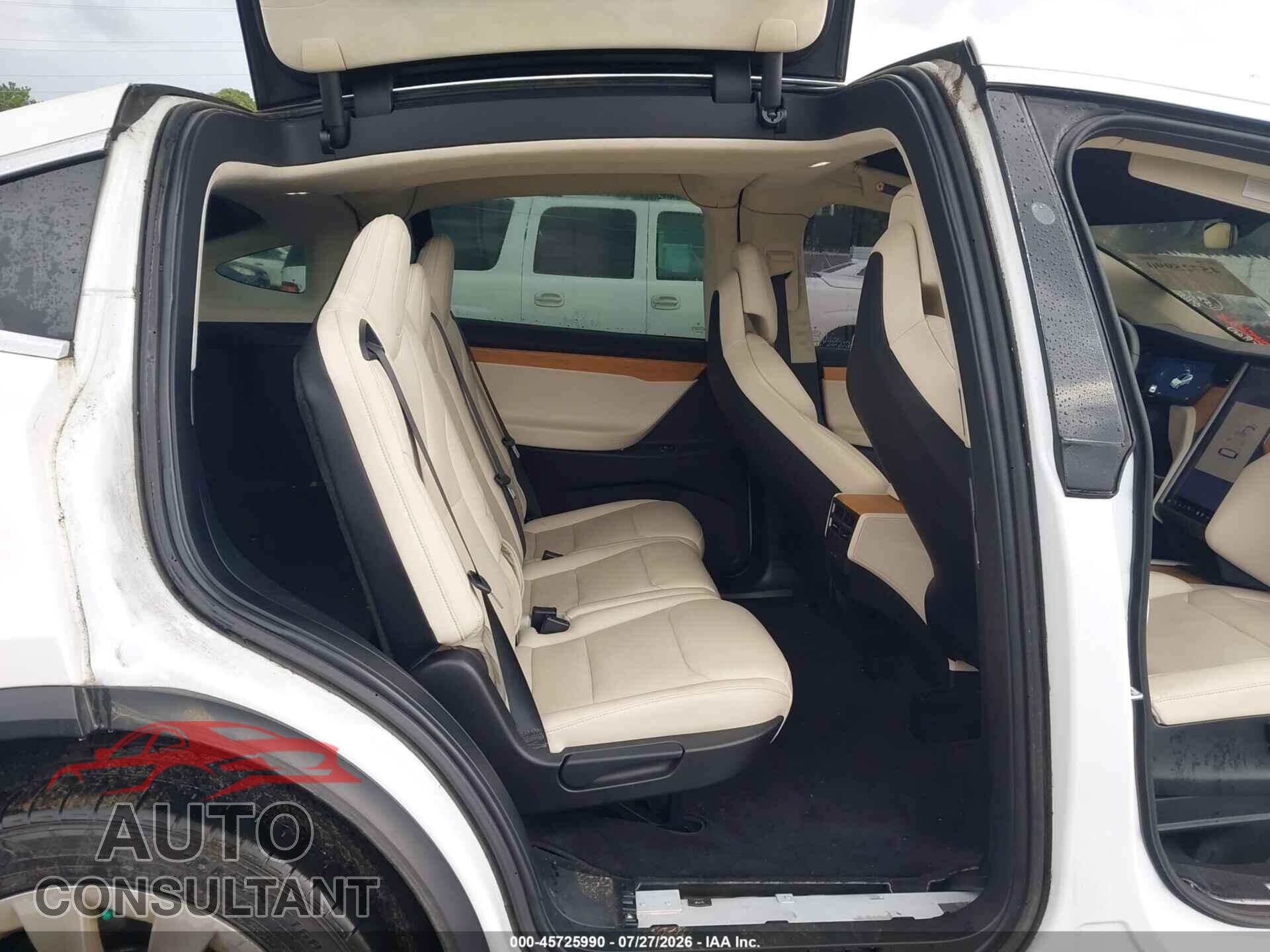 TESLA MODEL X 2018 - 5YJXCDE20JF141306