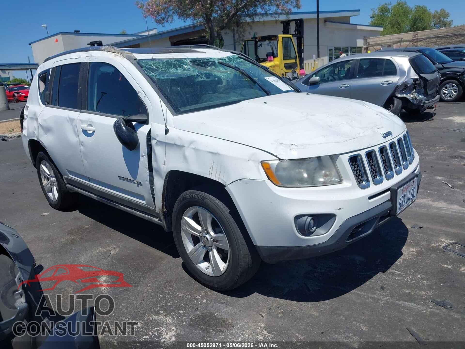 JEEP COMPASS 2011 - 1J4NF5FB7BD177872