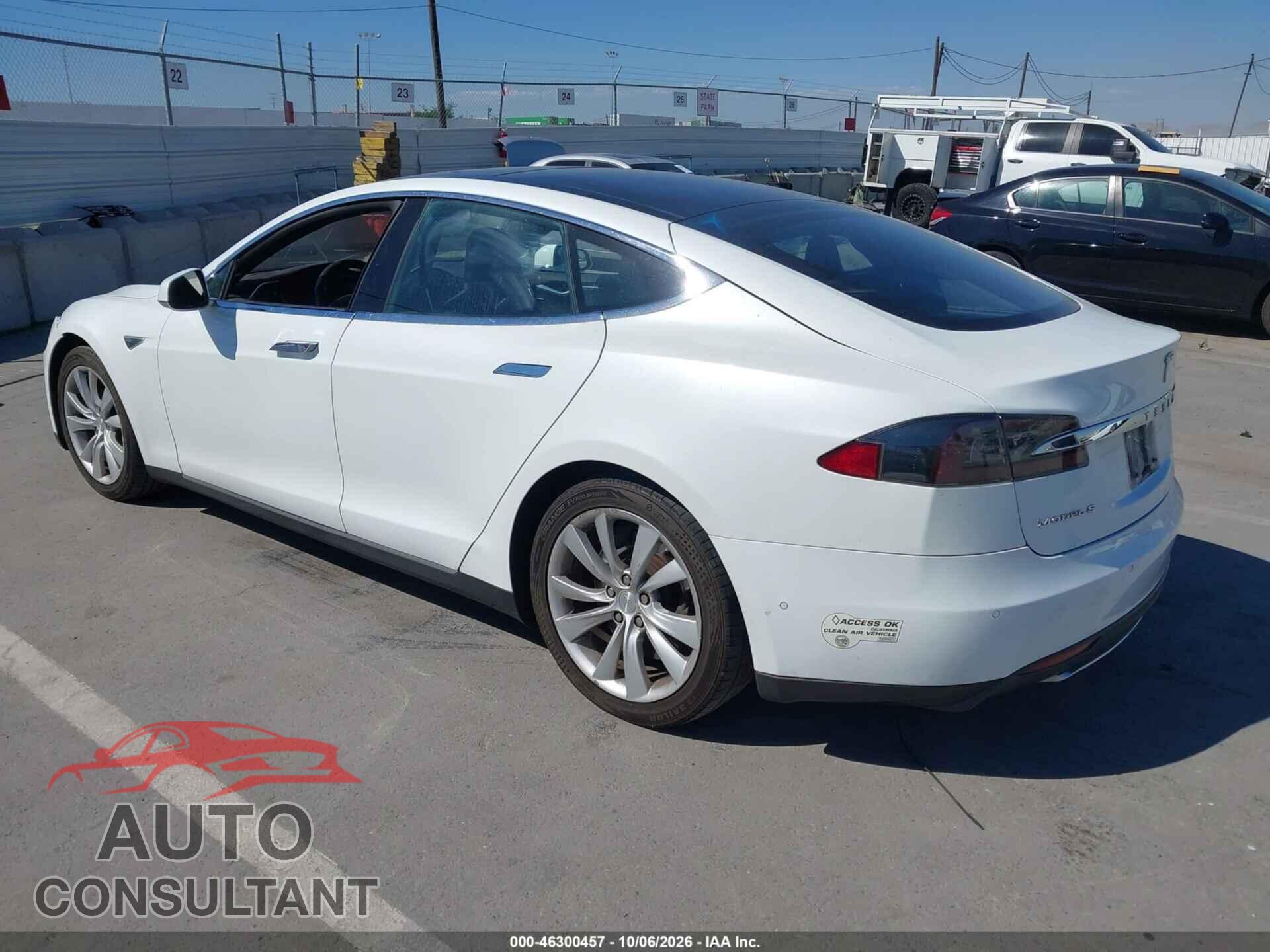 TESLA MODEL S 2015 - 5YJSA1E14FF112288