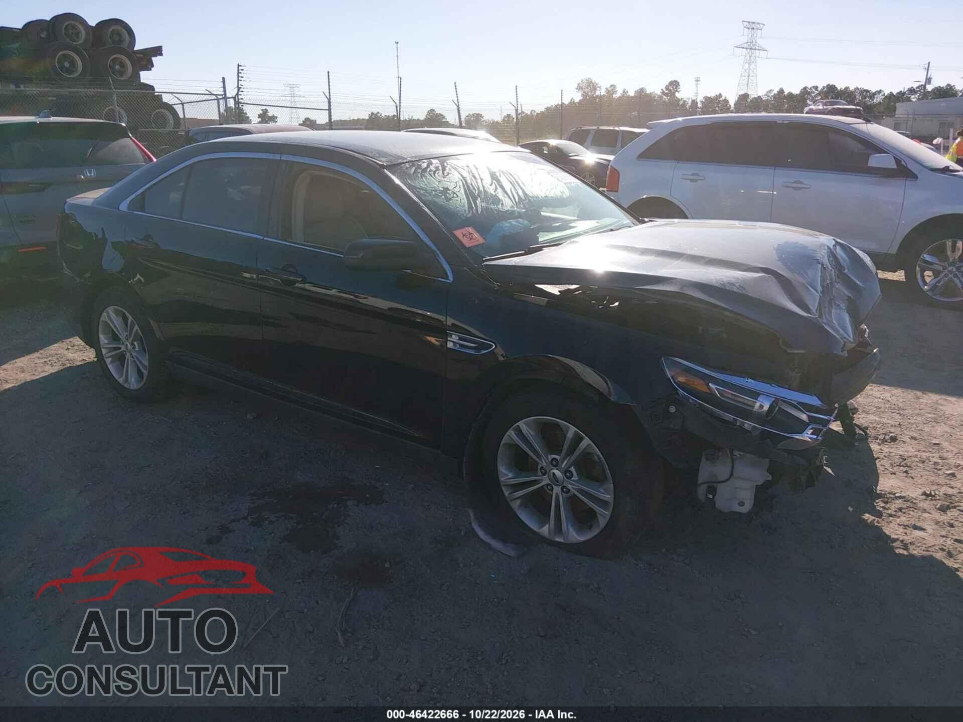 FORD TAURUS 2017 - 1FAHP2E84HG110261