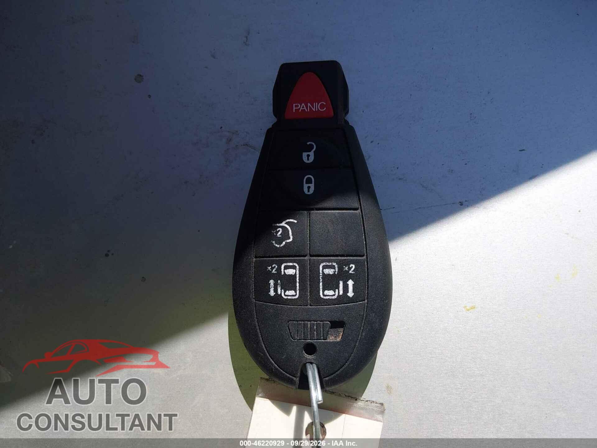 DODGE GRAND CARAVAN 2010 - 2D4RN5D15AR268612