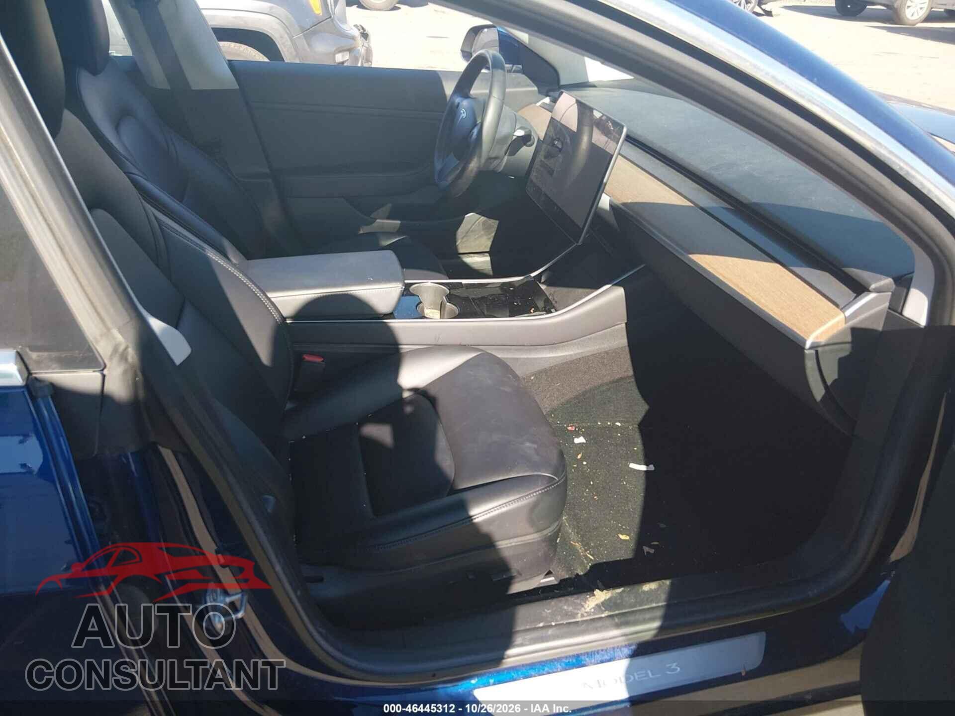 TESLA MODEL 3 2018 - 5YJ3E1EA8JF053005