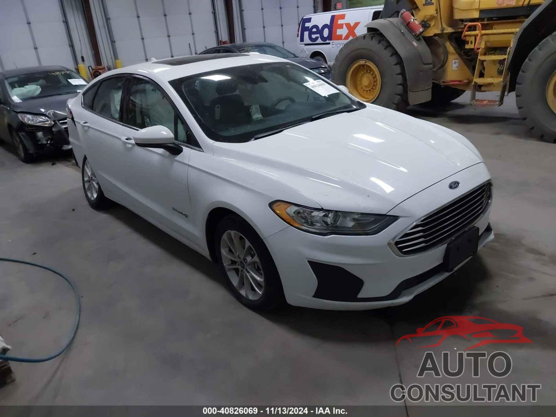 FORD FUSION HYBRID 2019 - 3FA6P0LUXKR105156