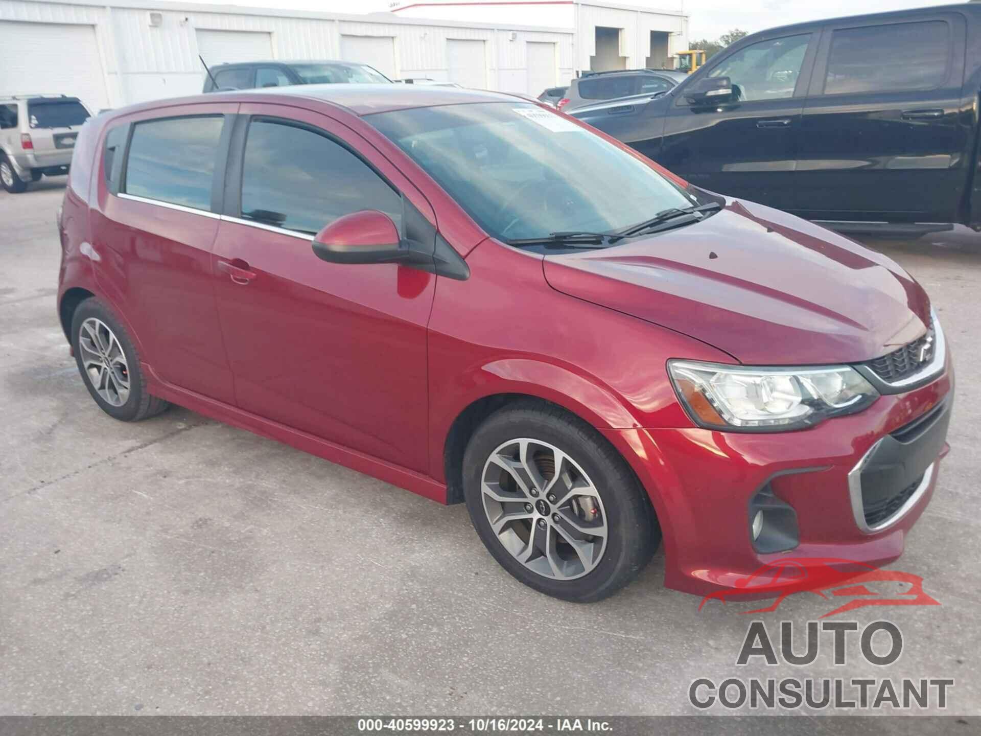 CHEVROLET SONIC 2018 - 1G1JD6SH4J4138562