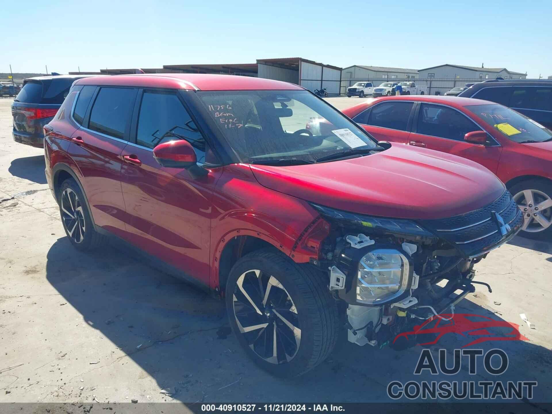 MITSUBISHI OUTLANDER 2024 - JA4J3VA84RZ027136