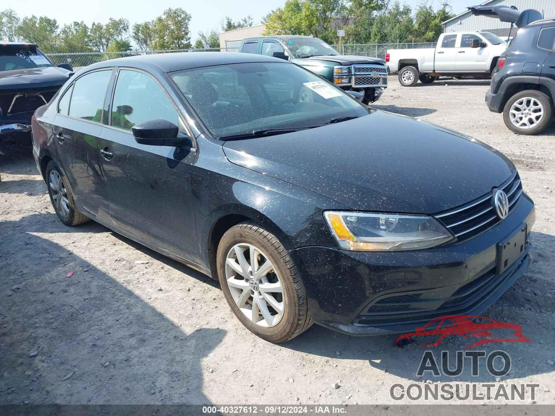VOLKSWAGEN JETTA 2015 - 3VWD17AJXFM283279