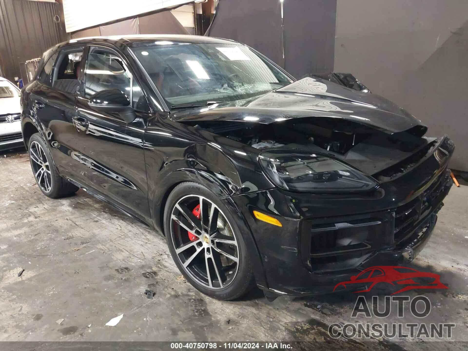 PORSCHE CAYENNE 2024 - WP1AL2AY3RDA32831